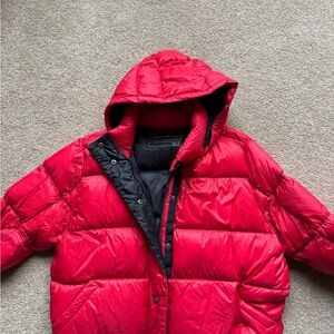Eddie Bauer Red Puffer Jacket with Hood XL